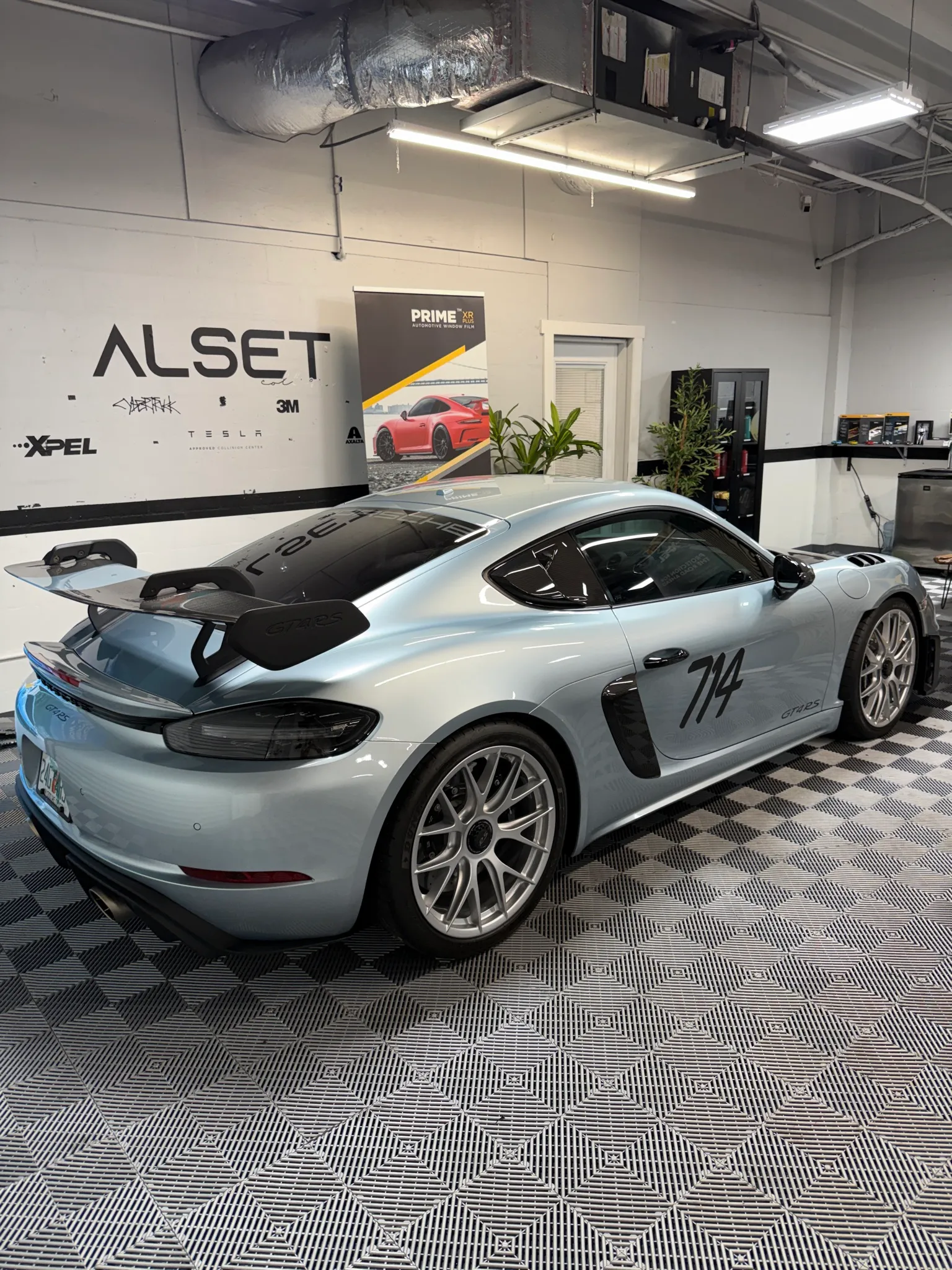 Porsche